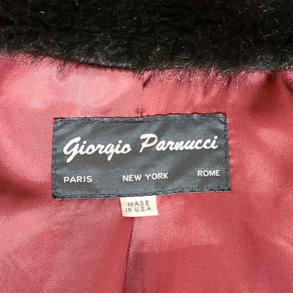 Vintage Faux Fur Coat!! - Picture 5 of 8